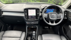 Volvo XC40 2.0 B4P Ultra Dark 5dr Auto Petrol Estate